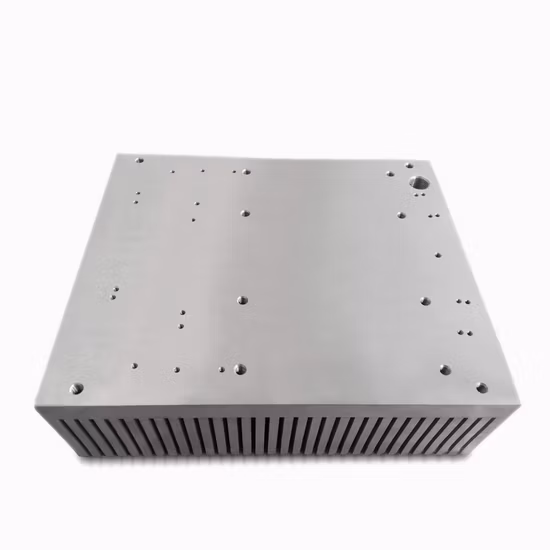 Dissipadores de calor de liga de alumínio de solução térmica industrial feitos por fresamento de perfuração de precisão